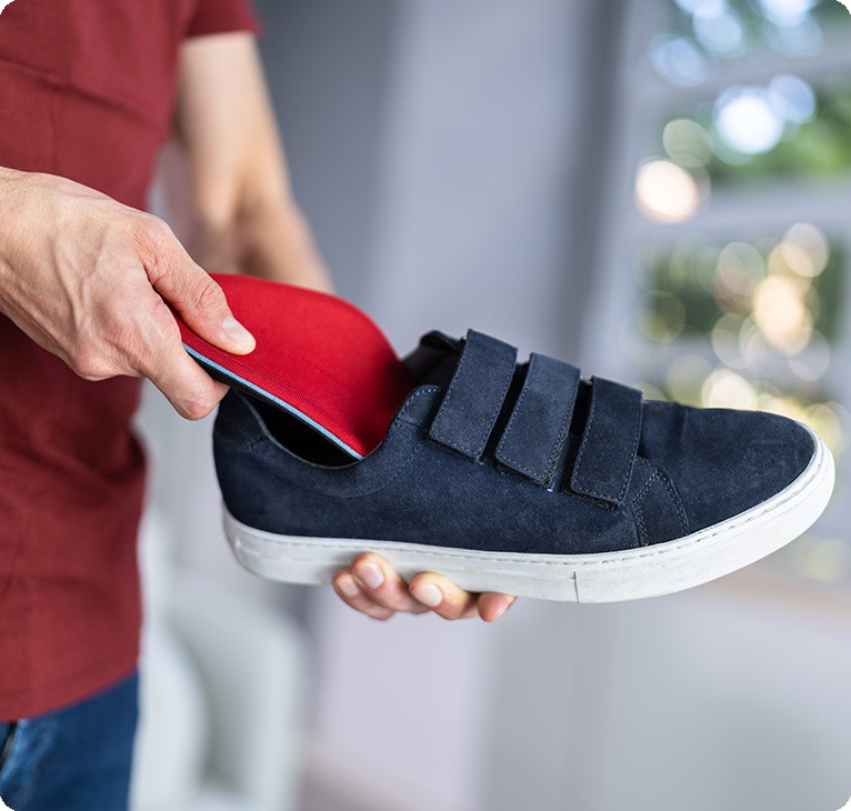Custom Foot Orthotic Insoles | Lifepath Physiotherapy | Chestermere Physiotherapist